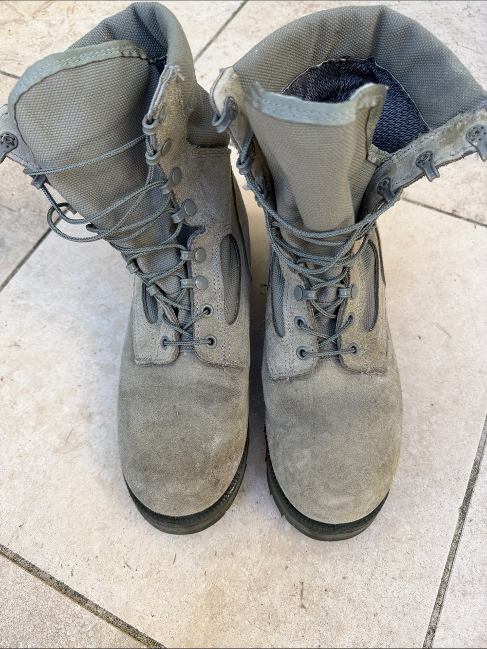 Mens Tactical Lace-Up Boots in Gray